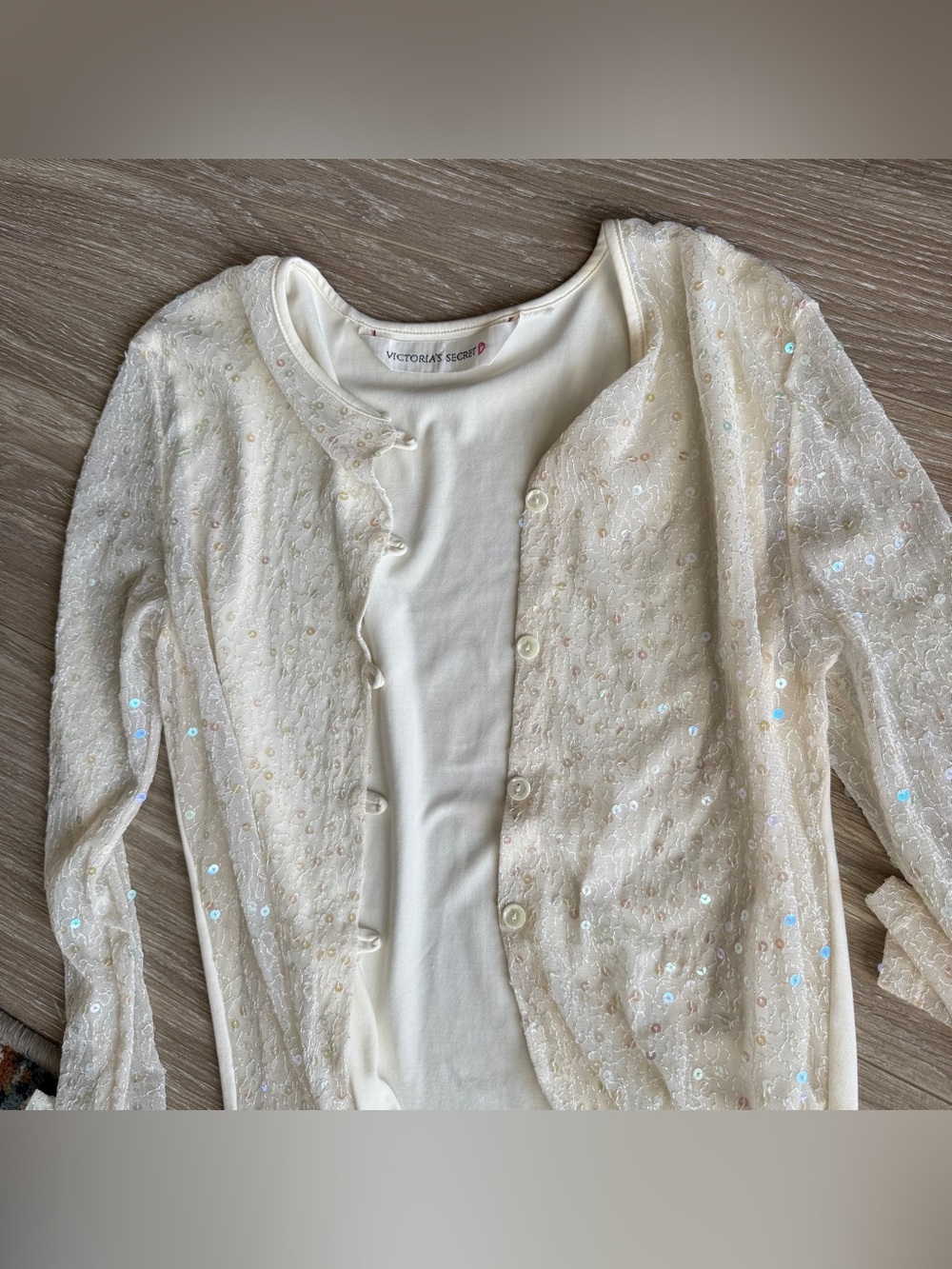 Victoria's Secret Vintage 90s Sequin Sheer Cardigan Ivory Small Y2K - Picture 4 of 6